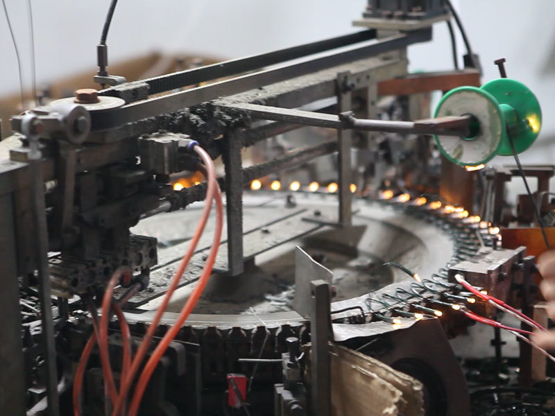 Automatic welding machine